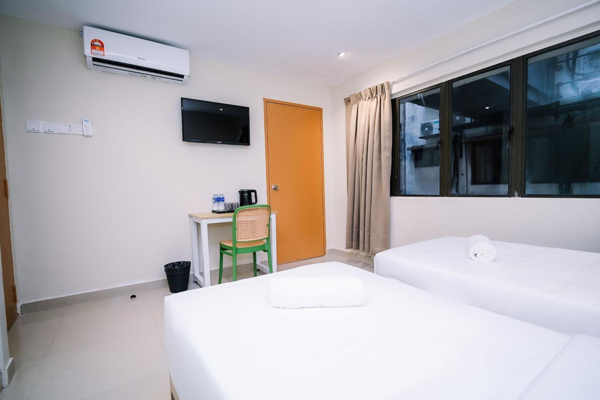 Swing & Pillows - Jalan Imbi Kuala Lumpur Exterior photo